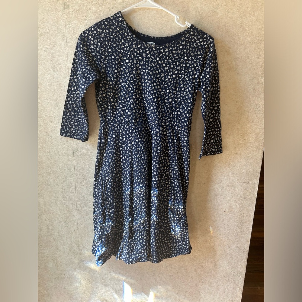 Girls dress size 18